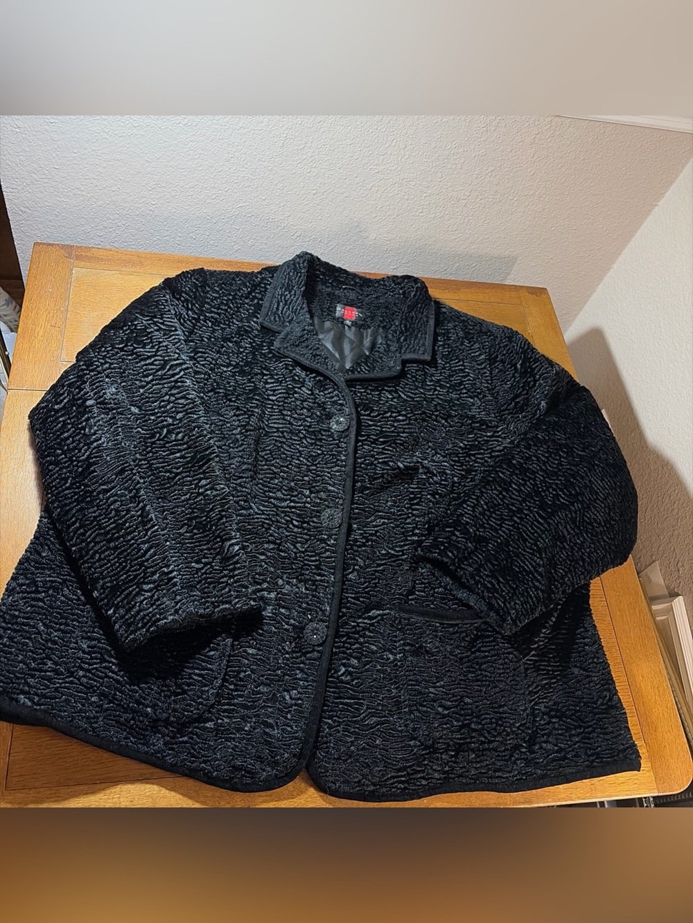 Gallery Woman Size 3X Black Velour Body Button Up Insulated Jacket